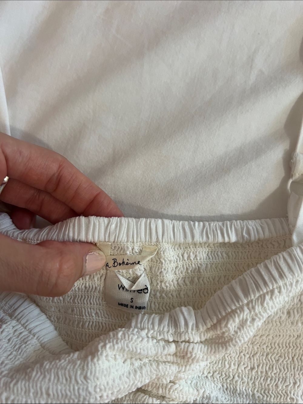 Wilfred White Smocked Ruffled Crop Top - Picture 2 of 6